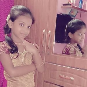 Meet your Posher, Kamala